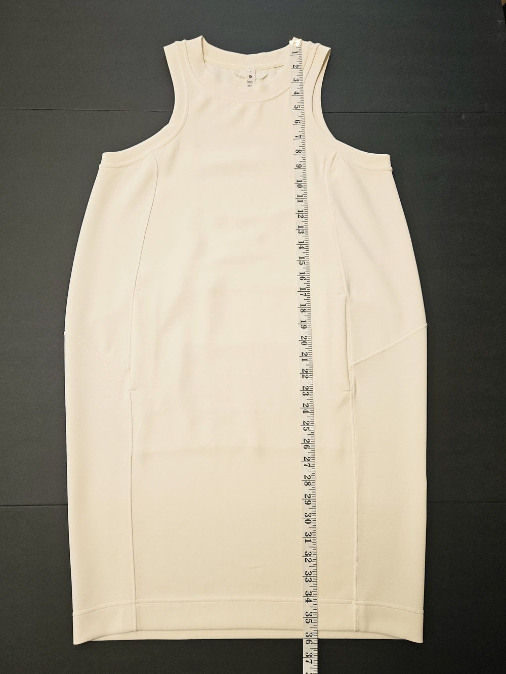 Lululemon Softstreme Back In Action Dress Lemon Sorbet Cream Mini Size 6 LW1DLSS - Picture 4 of 16
